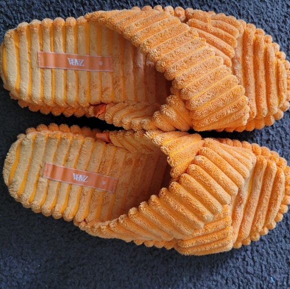 Zara Orange Cross Slides
